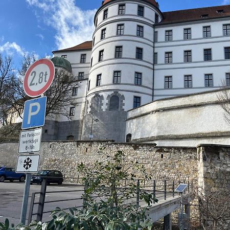 נויבורג אן דר דונאו Zimmer Zum Vermieten Direkt An Der Donau Und Am Schloss מראה חיצוני תמונה