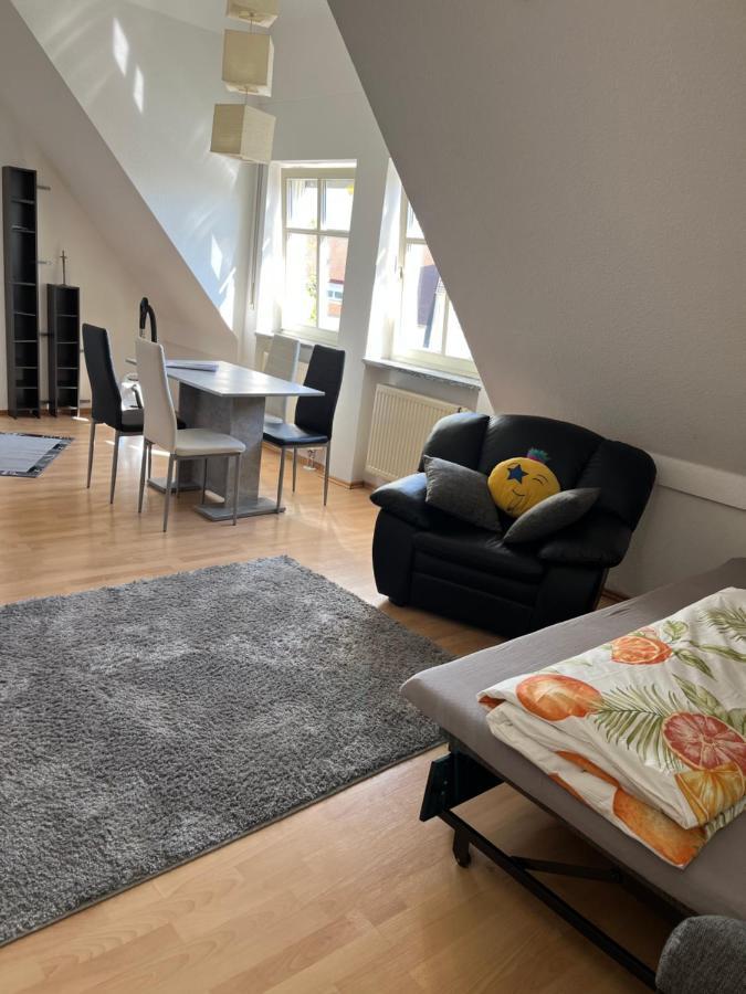 נויבורג אן דר דונאו Zimmer Zum Vermieten Direkt An Der Donau Und Am Schloss מראה חיצוני תמונה