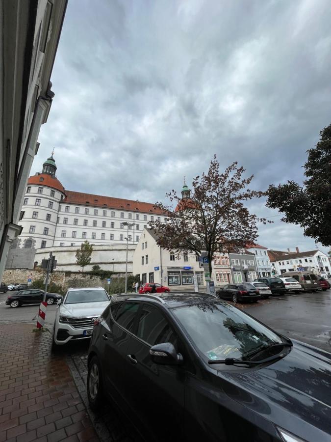 נויבורג אן דר דונאו Zimmer Zum Vermieten Direkt An Der Donau Und Am Schloss מראה חיצוני תמונה