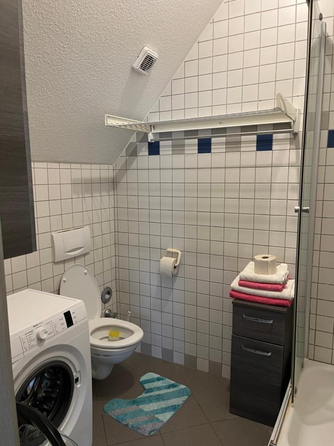 נויבורג אן דר דונאו Zimmer Zum Vermieten Direkt An Der Donau Und Am Schloss מראה חיצוני תמונה